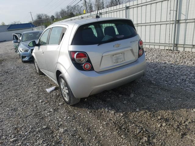 Photo 2 VIN: 1G1JC6SG8F4202300 - CHEVROLET SONIC LT 