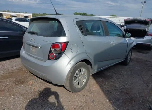 Photo 3 VIN: 1G1JC6SG9E4114662 - CHEVROLET SONIC 