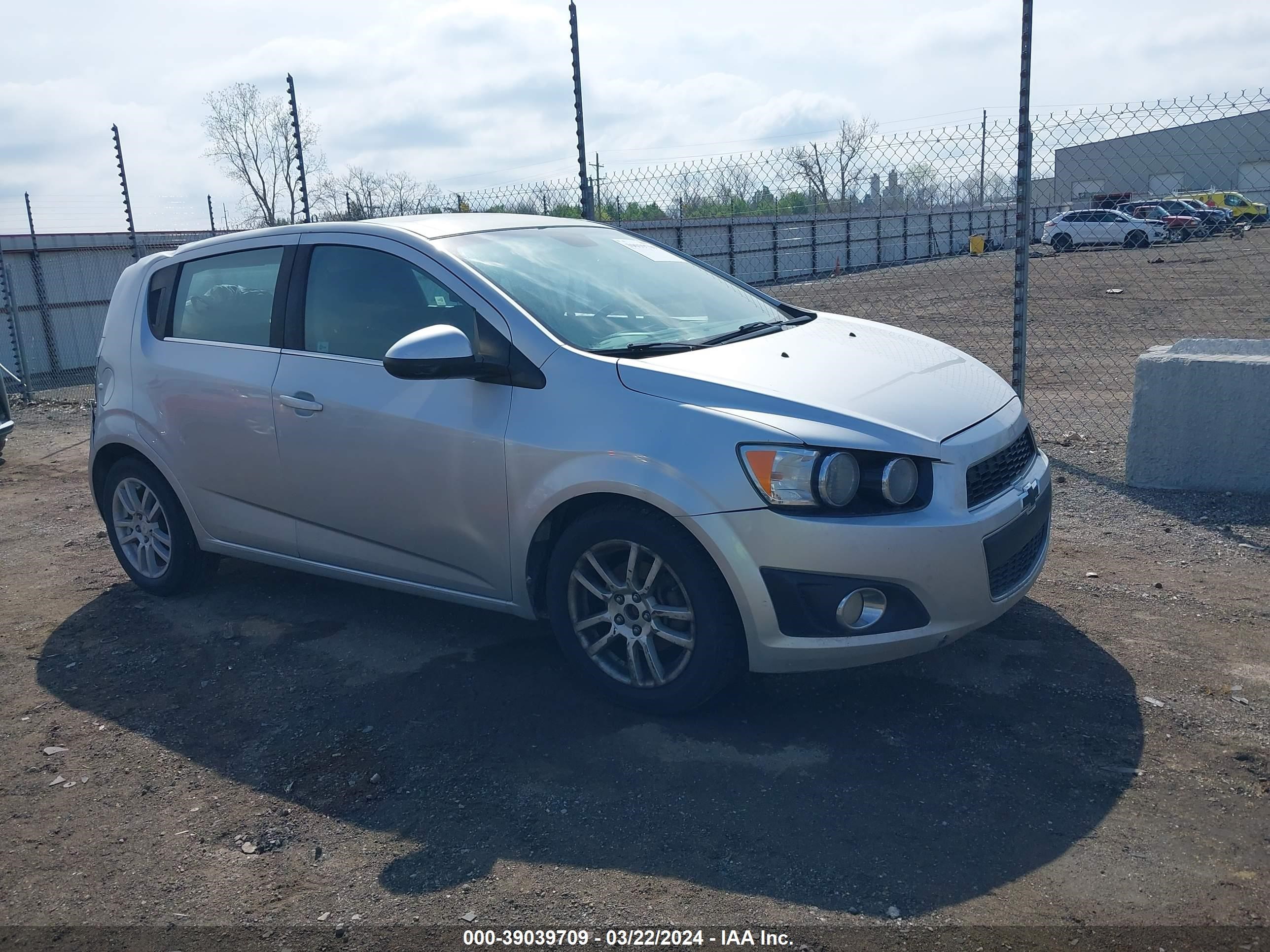 Photo 0 VIN: 1G1JC6SH0C4127290 - CHEVROLET SONIC 