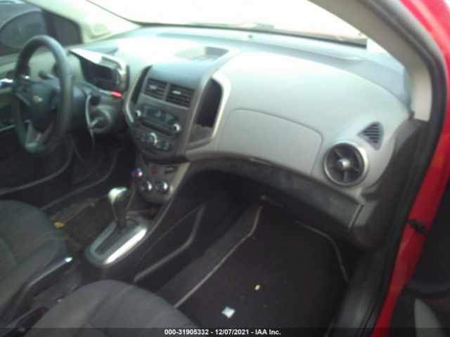 Photo 4 VIN: 1G1JC6SH0D4215600 - CHEVROLET SONIC 