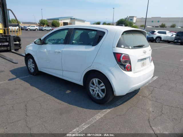 Photo 2 VIN: 1G1JC6SH0F4121882 - CHEVROLET SONIC 