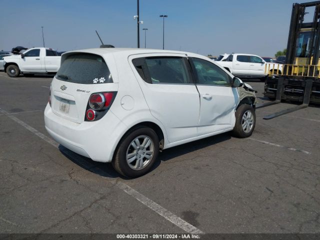 Photo 3 VIN: 1G1JC6SH0F4121882 - CHEVROLET SONIC 