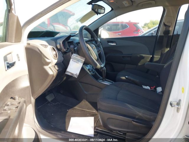 Photo 4 VIN: 1G1JC6SH0F4121882 - CHEVROLET SONIC 