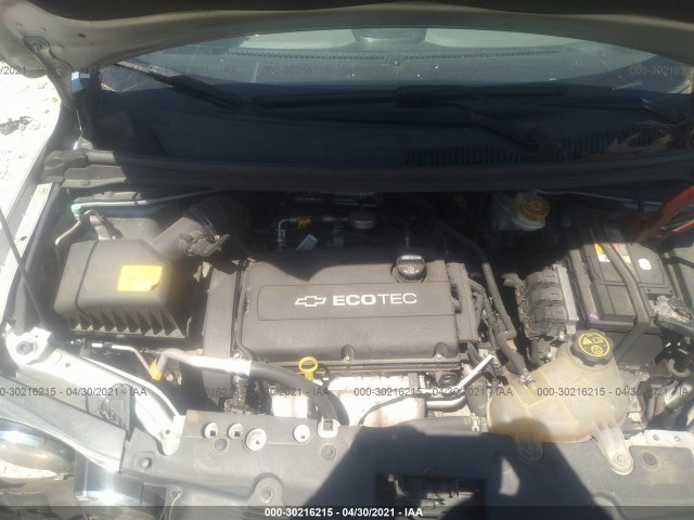 Photo 9 VIN: 1G1JC6SH0F4145096 - CHEVROLET SONIC 