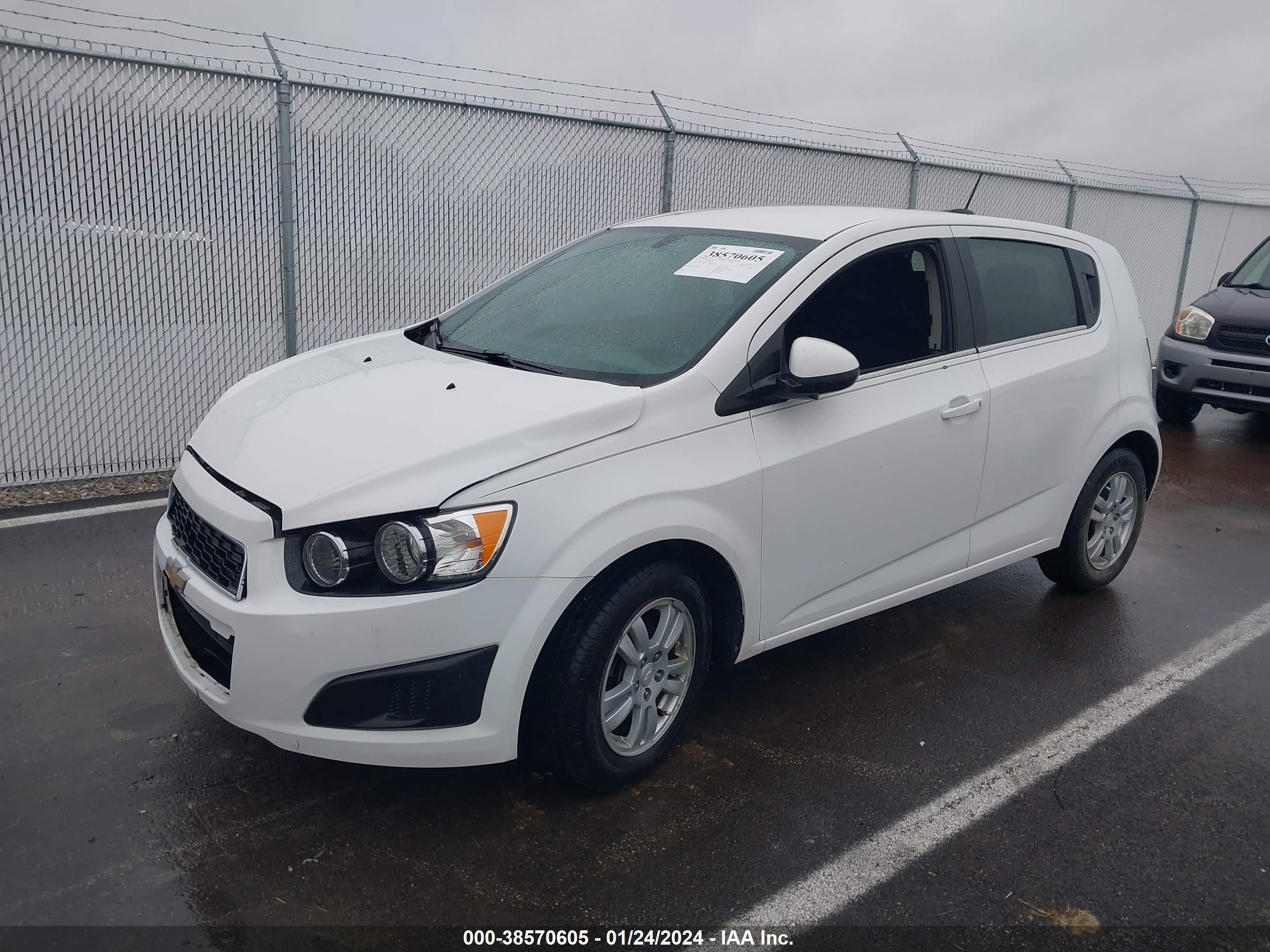 Photo 1 VIN: 1G1JC6SH0F4168202 - CHEVROLET SONIC 