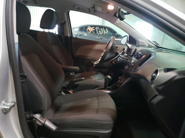 Photo 4 VIN: 1G1JC6SH0F4190460 - CHEVROLET SONIC LT 