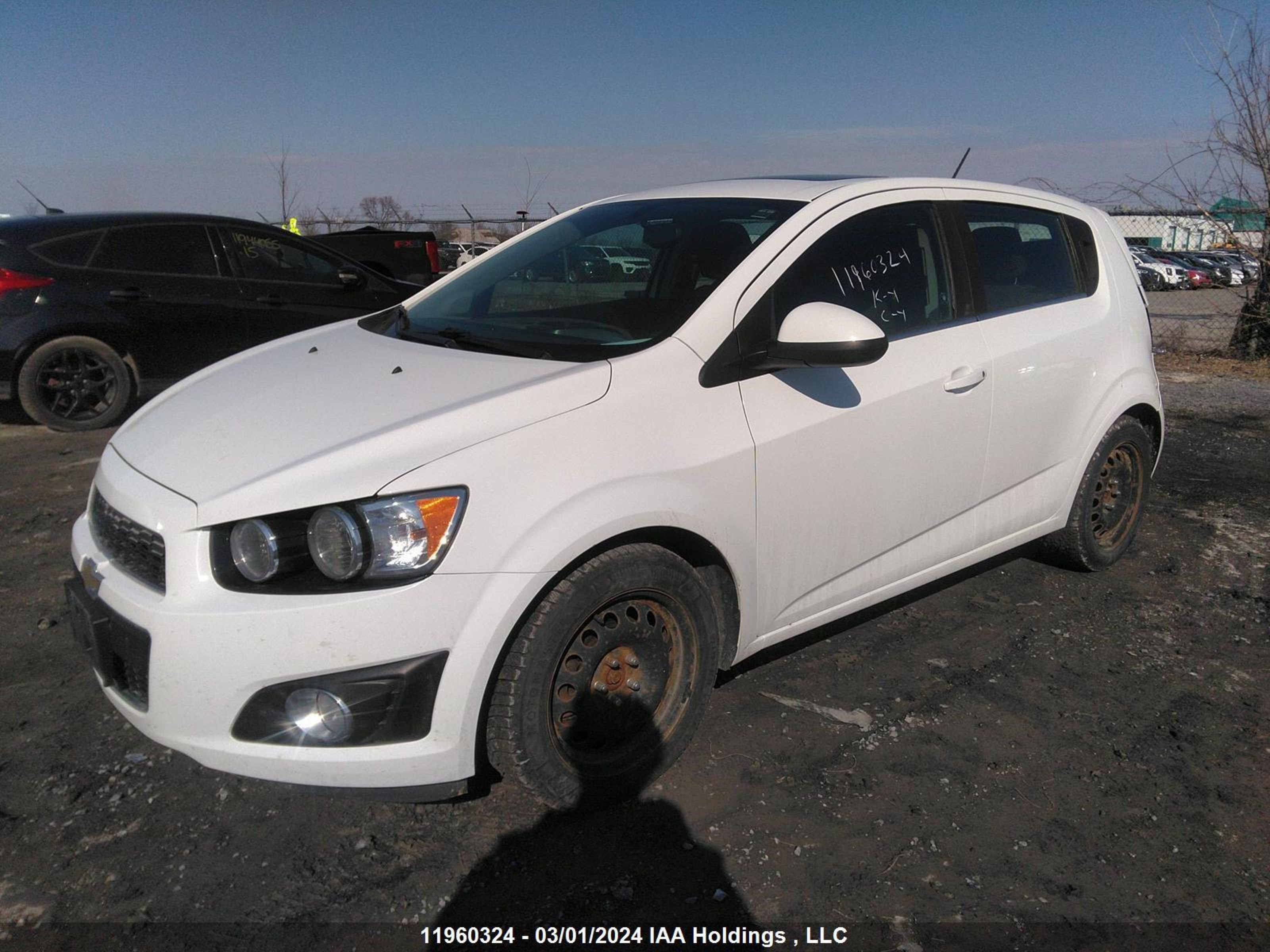 Photo 1 VIN: 1G1JC6SH0F4196548 - CHEVROLET SONIC 