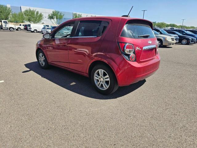 Photo 2 VIN: 1G1JC6SH0F4213946 - CHEVROLET SONIC LT 