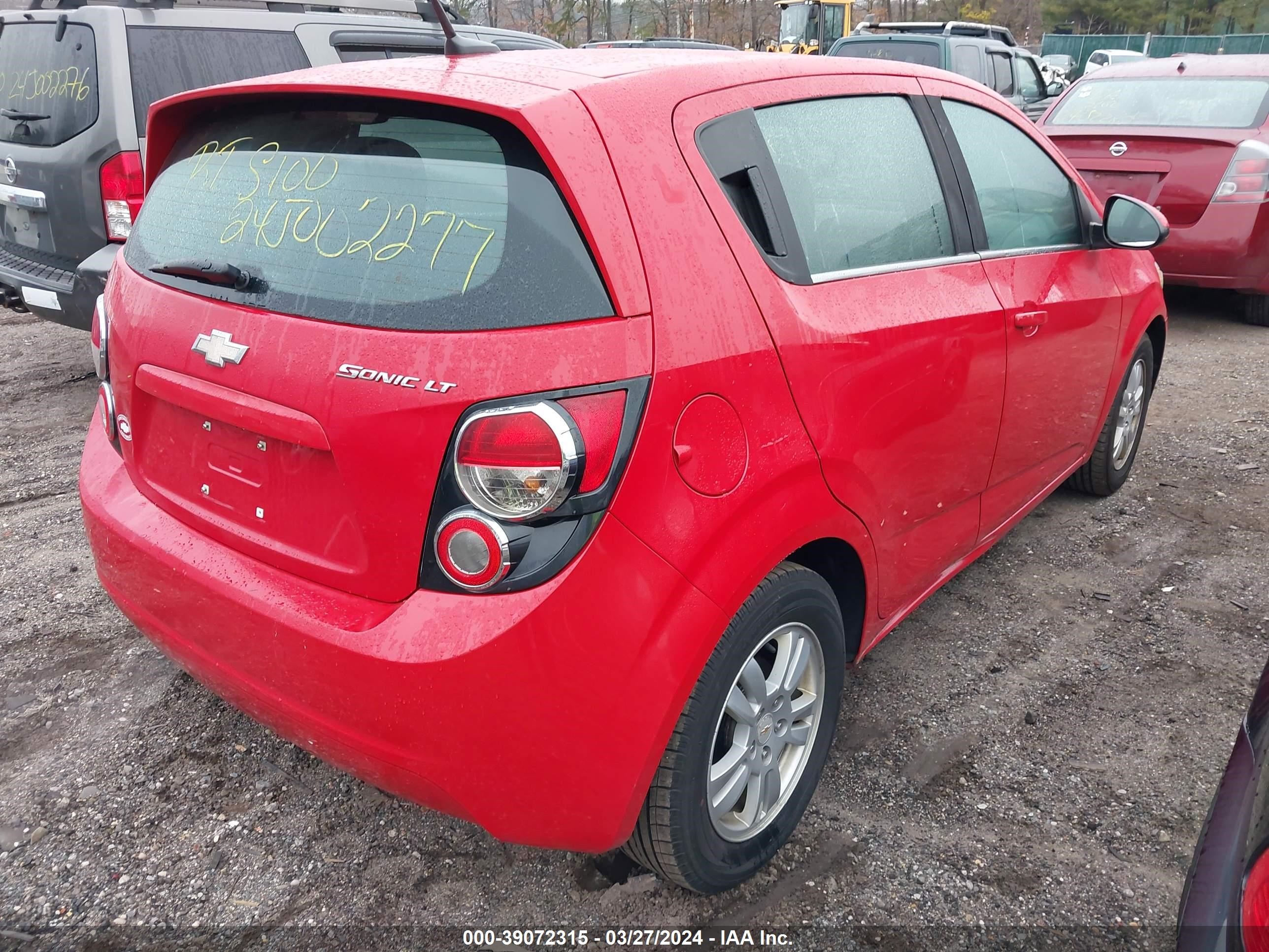 Photo 3 VIN: 1G1JC6SH1C4162467 - CHEVROLET SONIC 