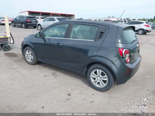 Photo 2 VIN: 1G1JC6SH1F4124113 - CHEVROLET SONIC 