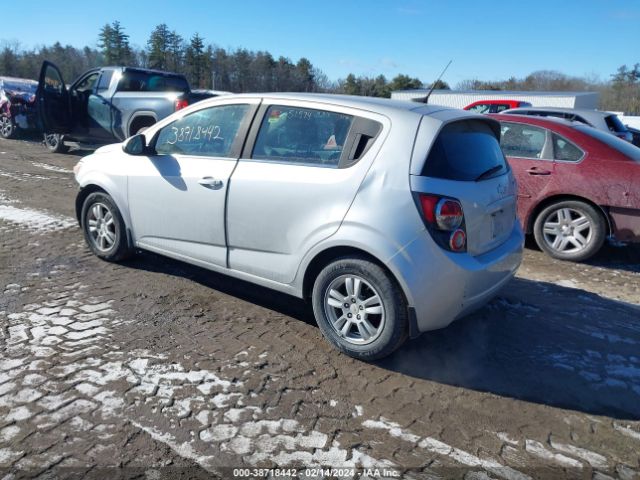 Photo 2 VIN: 1G1JC6SH2C4152451 - CHEVROLET SONIC 