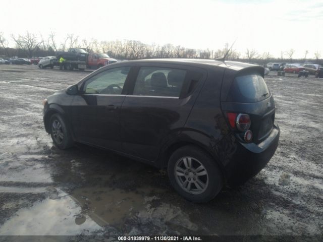 Photo 2 VIN: 1G1JC6SH2D4240756 - CHEVROLET SONIC 