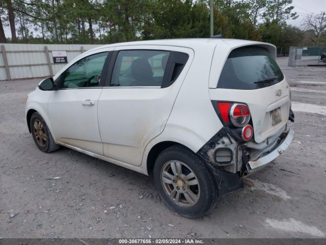 Photo 2 VIN: 1G1JC6SH2E4104726 - CHEVROLET SONIC 