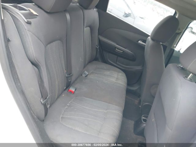 Photo 7 VIN: 1G1JC6SH2E4104726 - CHEVROLET SONIC 