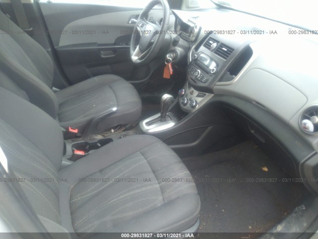 Photo 4 VIN: 1G1JC6SH2E4168541 - CHEVROLET SONIC 