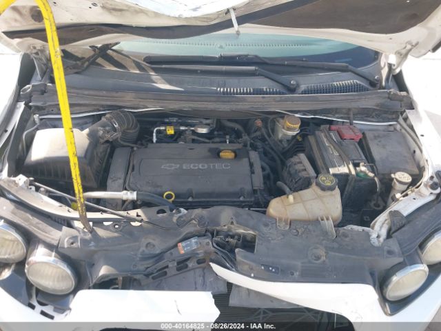 Photo 9 VIN: 1G1JC6SH2F4109376 - CHEVROLET SONIC 