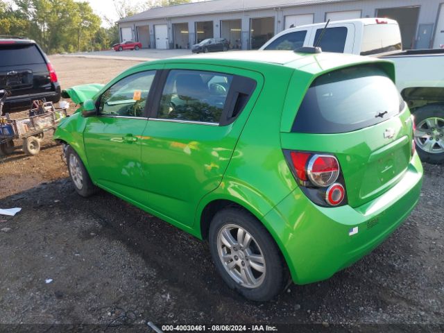 Photo 2 VIN: 1G1JC6SH2F4167908 - CHEVROLET SONIC 