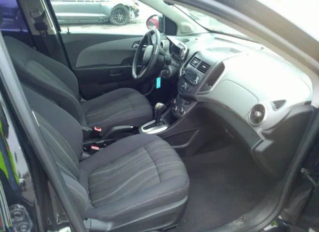 Photo 4 VIN: 1G1JC6SH3C4159005 - CHEVROLET SONIC 