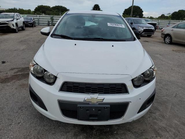 Photo 4 VIN: 1G1JC6SH3F4100394 - CHEVROLET SONIC LT 