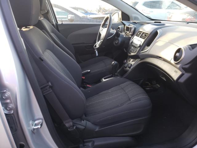 Photo 4 VIN: 1G1JC6SH3F4168839 - CHEVROLET SONIC LT 