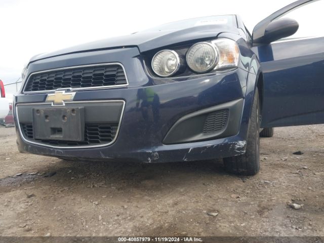 Photo 5 VIN: 1G1JC6SH3F4175256 - CHEVROLET SONIC 