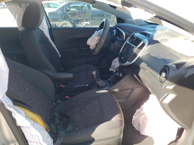 Photo 4 VIN: 1G1JC6SH3H4137223 - CHEVROLET SONIC LT 