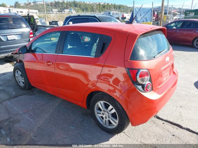 Photo 2 VIN: 1G1JC6SH4C4108922 - CHEVROLET SONIC 