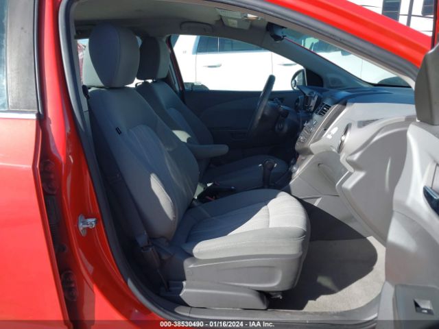 Photo 4 VIN: 1G1JC6SH4C4108922 - CHEVROLET SONIC 