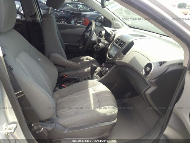 Photo 4 VIN: 1G1JC6SH4E4232367 - CHEVROLET SONIC 