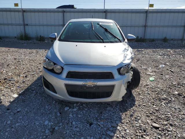 Photo 4 VIN: 1G1JC6SH4F4139219 - CHEVROLET SONIC 