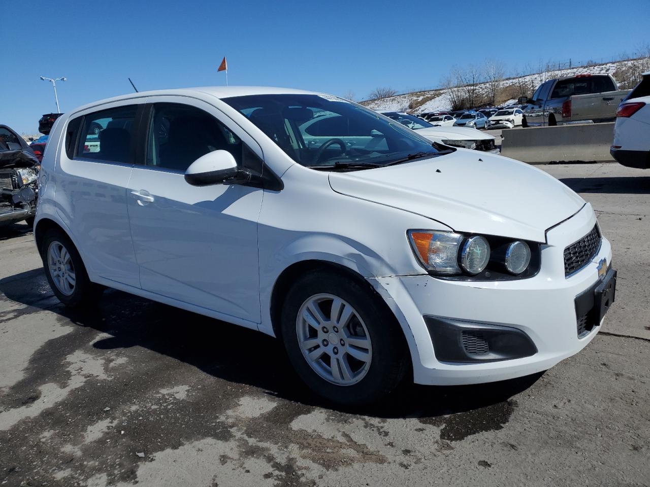 Photo 3 VIN: 1G1JC6SH4F4166145 - CHEVROLET SONIC 