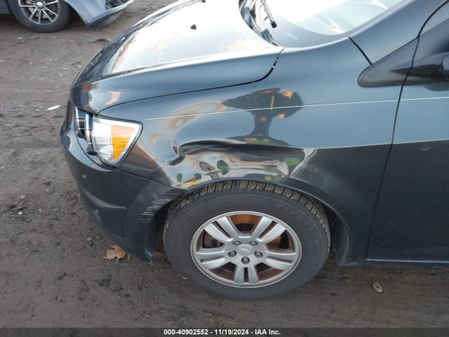 Photo 5 VIN: 1G1JC6SH4F4174214 - CHEVROLET SONIC 