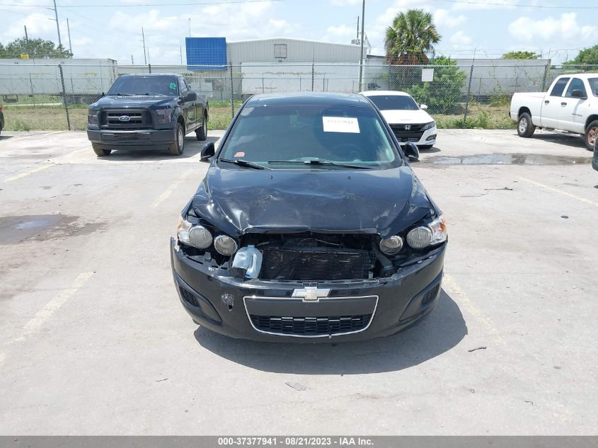 Photo 5 VIN: 1G1JC6SH5C4120531 - CHEVROLET SONIC 