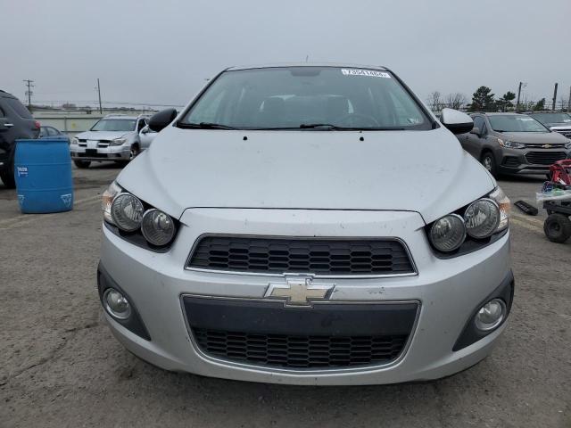 Photo 4 VIN: 1G1JC6SH5C4125048 - CHEVROLET SONIC LT 