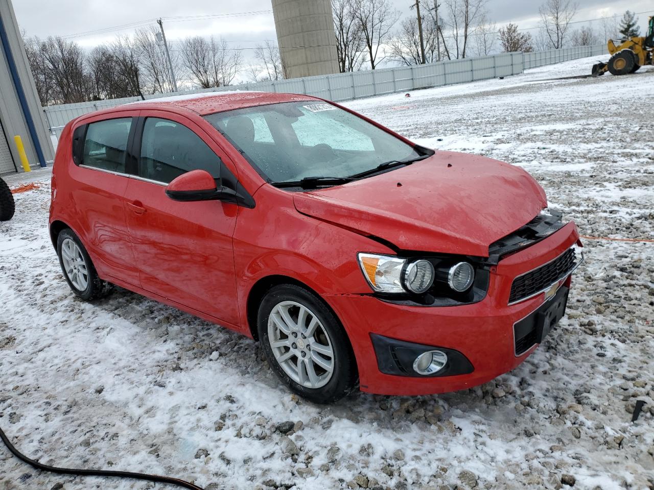 Photo 3 VIN: 1G1JC6SH5C4207569 - CHEVROLET SONIC 