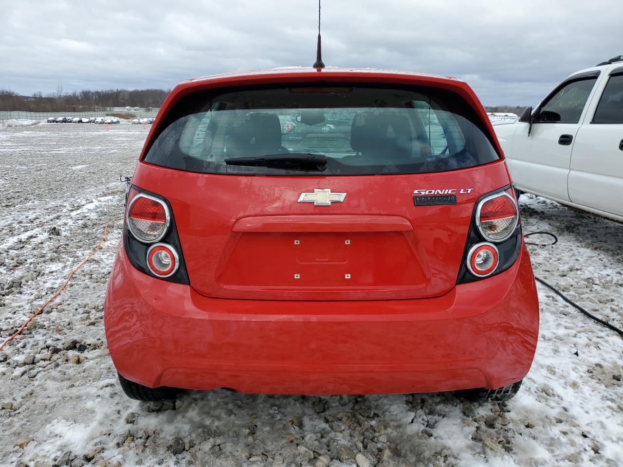 Photo 5 VIN: 1G1JC6SH5C4207569 - CHEVROLET SONIC 