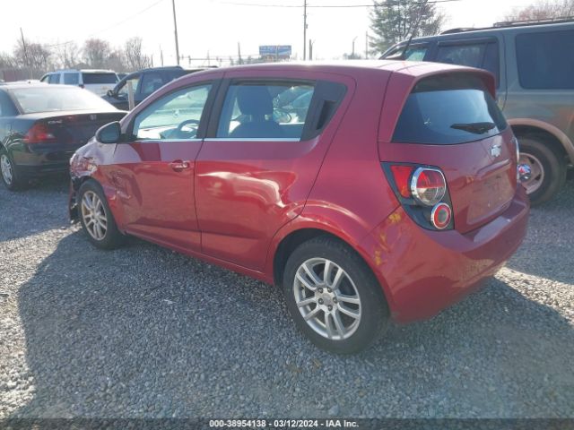 Photo 2 VIN: 1G1JC6SH5C4207748 - CHEVROLET SONIC 