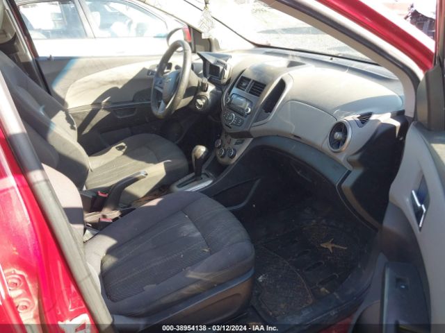 Photo 4 VIN: 1G1JC6SH5C4207748 - CHEVROLET SONIC 