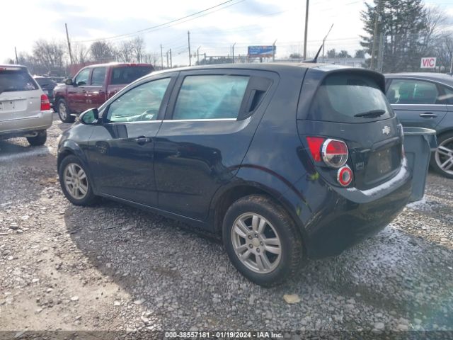 Photo 2 VIN: 1G1JC6SH5D4226835 - CHEVROLET SONIC 