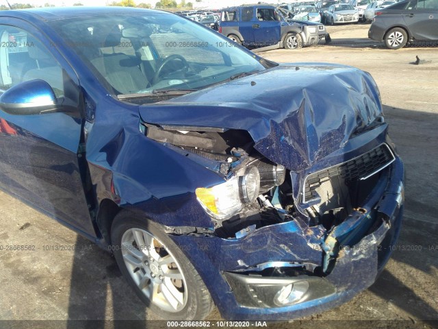 Photo 5 VIN: 1G1JC6SH5E4228778 - CHEVROLET SONIC LT 