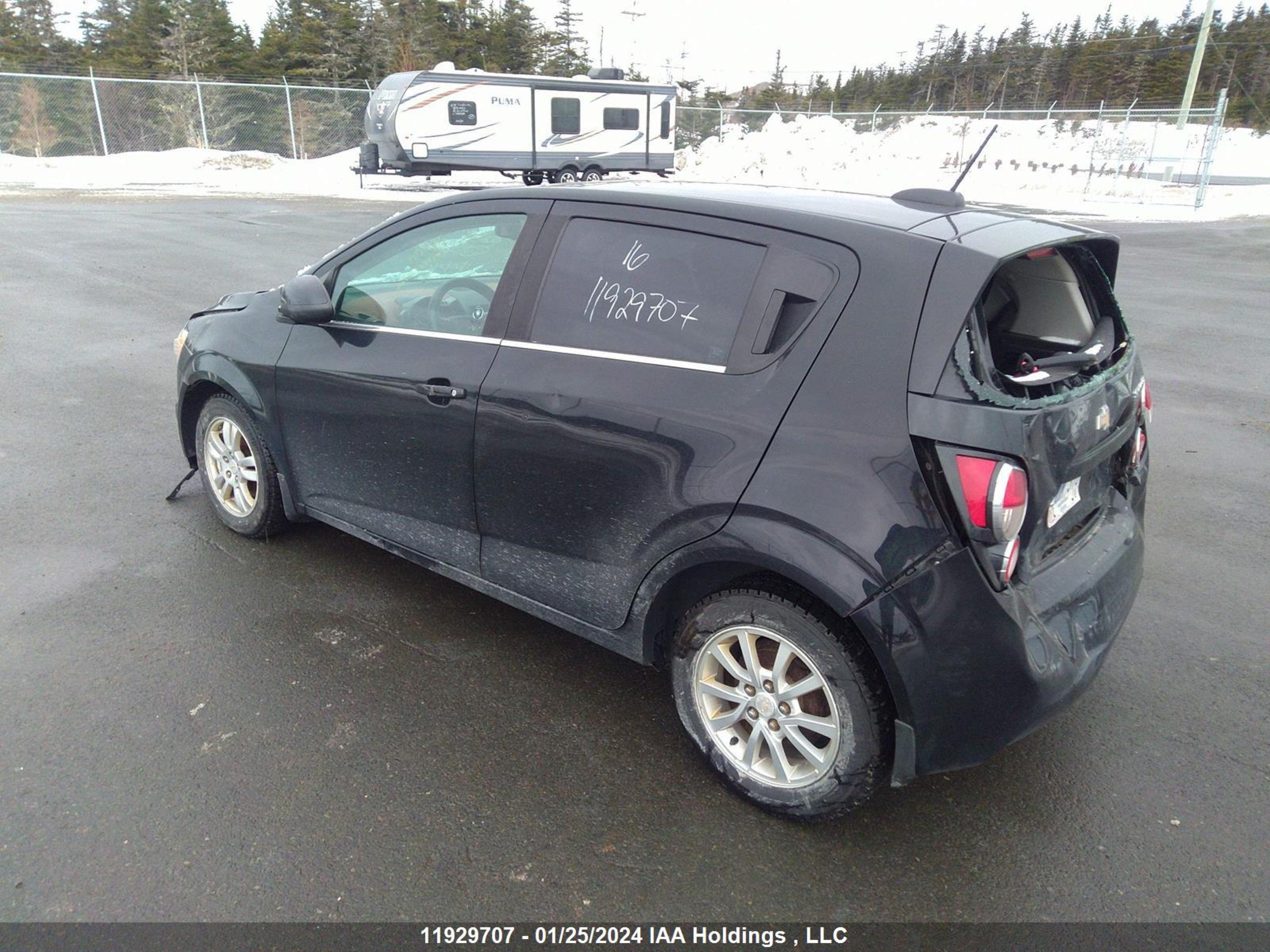 Photo 2 VIN: 1G1JC6SH5G4145080 - CHEVROLET SONIC 