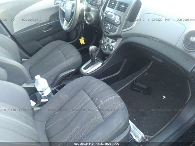 Photo 4 VIN: 1G1JC6SH6C4161346 - CHEVROLET SONIC 