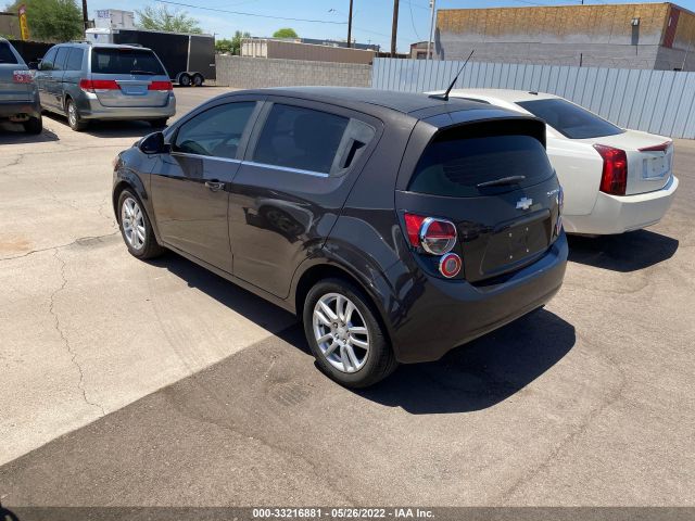 Photo 2 VIN: 1G1JC6SH6D4244194 - CHEVROLET SONIC 