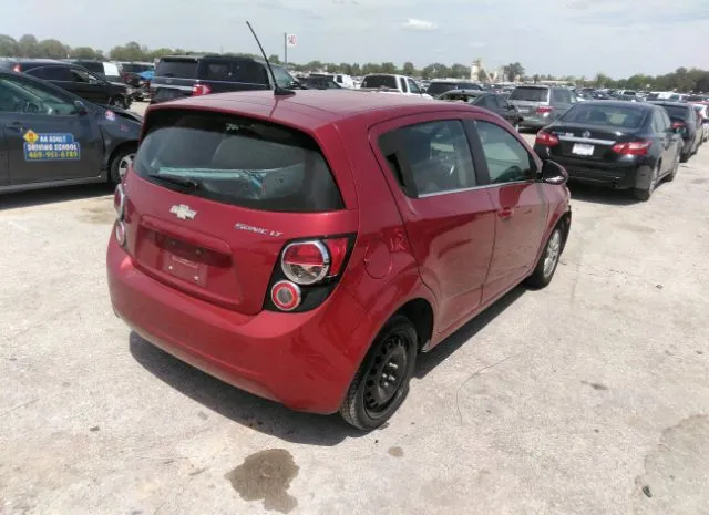 Photo 3 VIN: 1G1JC6SH6D4254854 - CHEVROLET SONIC 