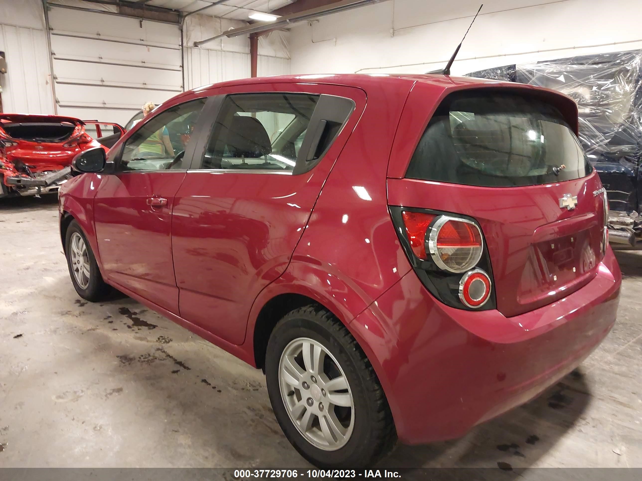 Photo 2 VIN: 1G1JC6SH6E4123974 - CHEVROLET SONIC 