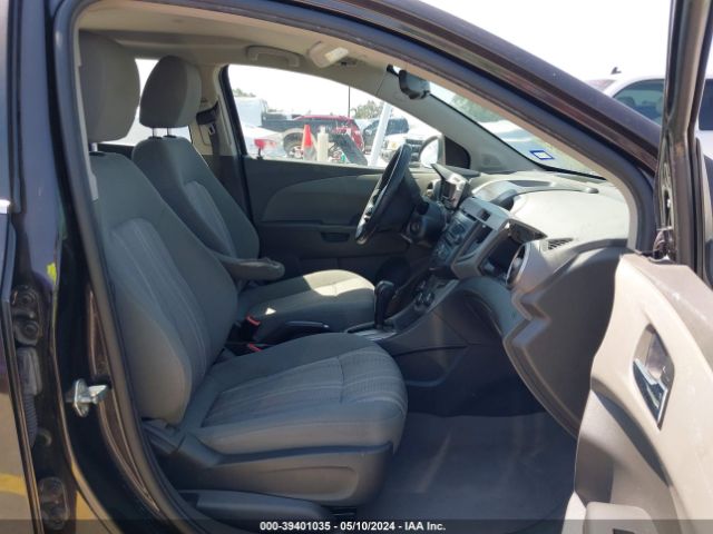 Photo 4 VIN: 1G1JC6SH6F4121174 - CHEVROLET SONIC 