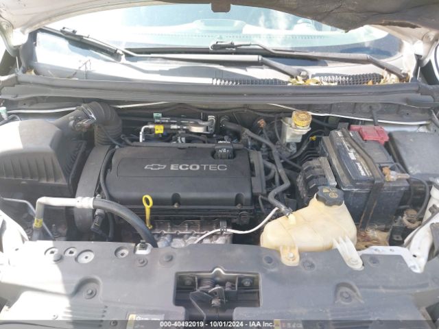 Photo 9 VIN: 1G1JC6SH6G4142284 - CHEVROLET SONIC 