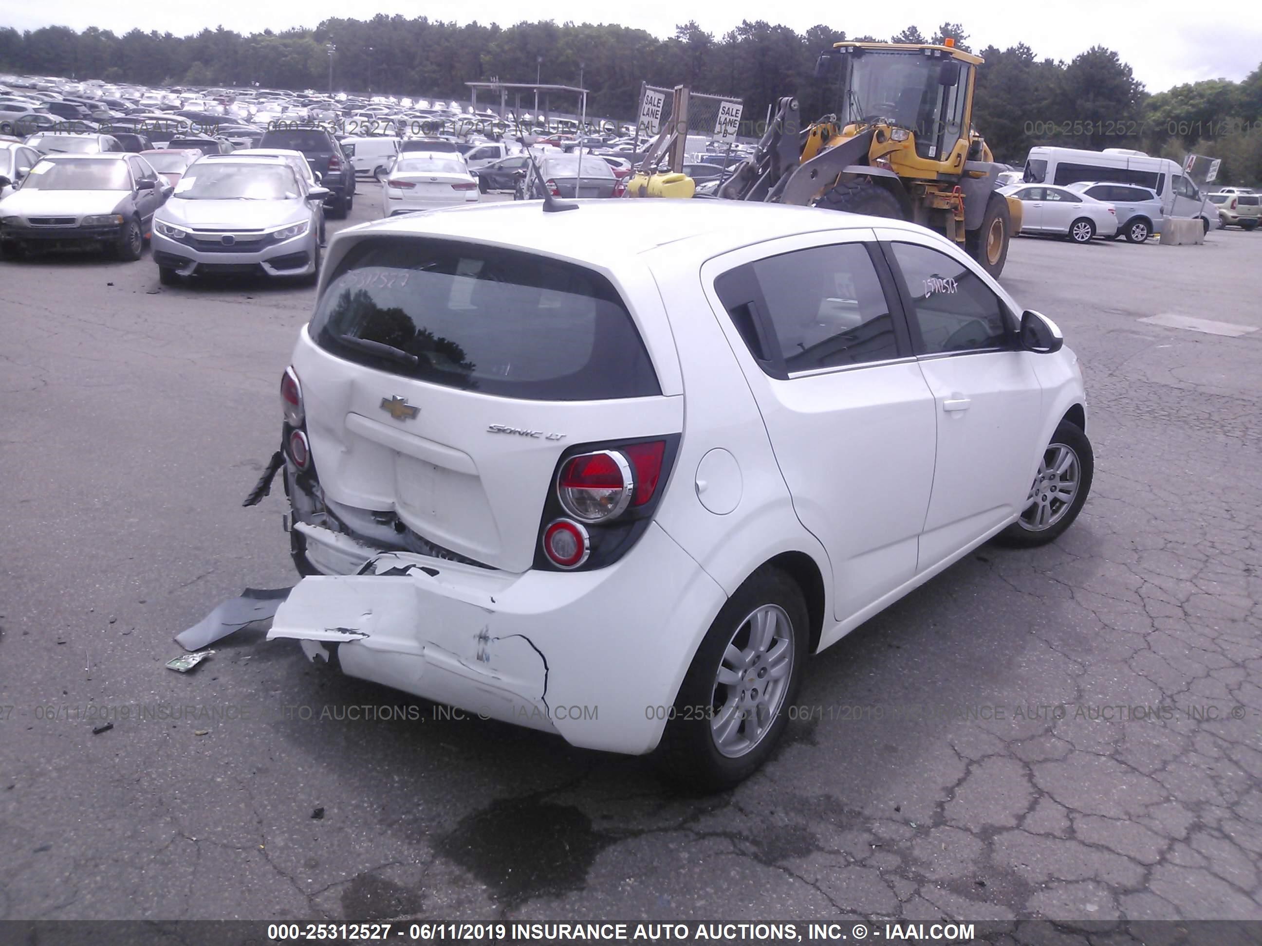 Photo 3 VIN: 1G1JC6SH7C4146628 - CHEVROLET SONIC 