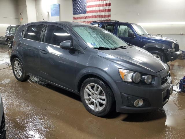 Photo 3 VIN: 1G1JC6SH7D4124985 - CHEVROLET SONIC 