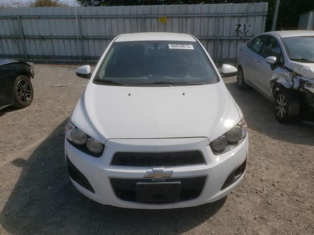 Photo 4 VIN: 1G1JC6SH7F4196577 - CHEVROLET SONIC LT 